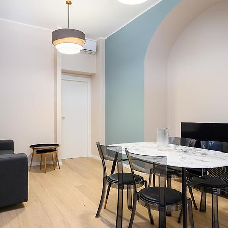 Suites In Porta Garibaldi & Chinatown - City Center Well Connected Milaan Buitenkant foto